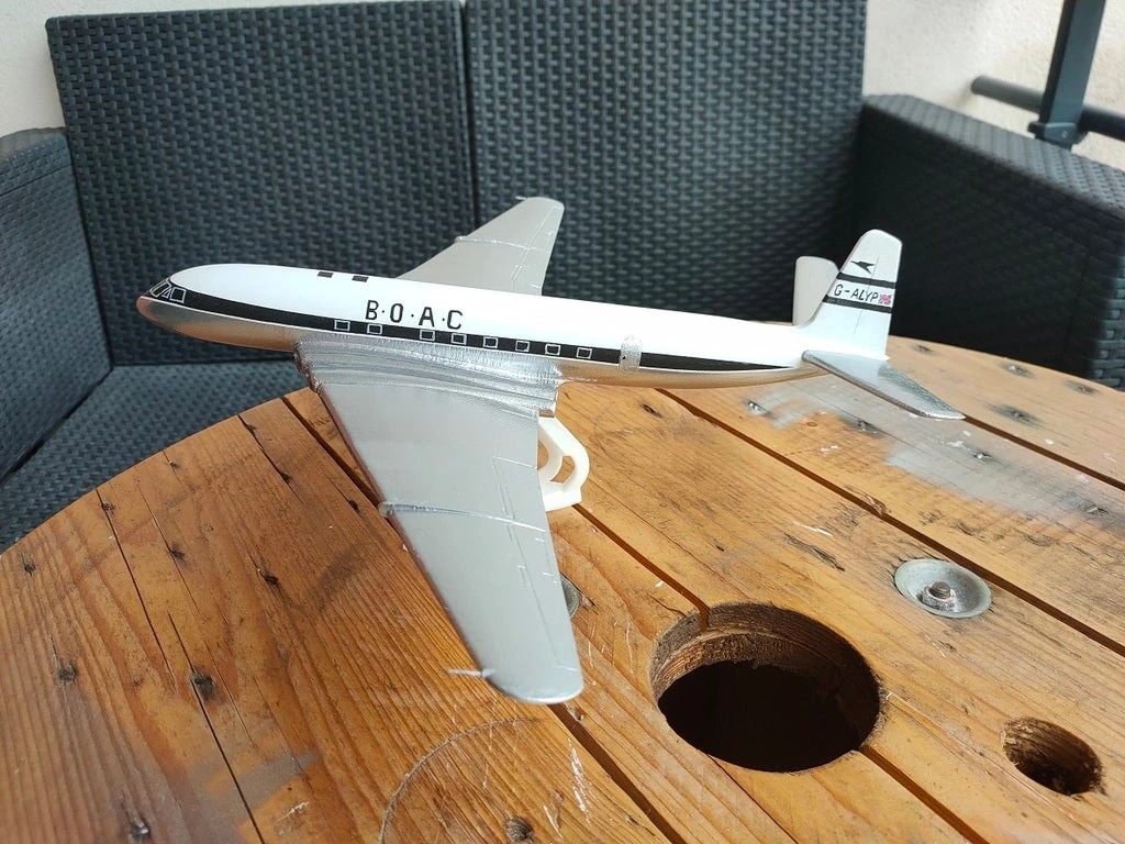 DH106 De Havilland Comet 1