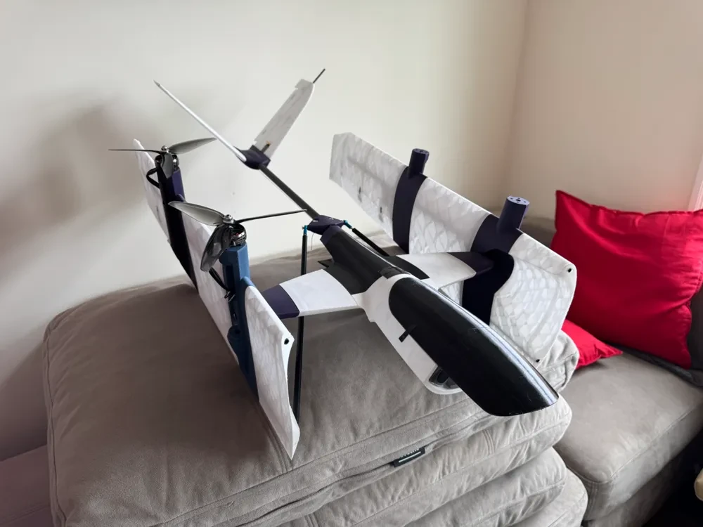 AeroFold Avión Plegable VTOL de 1.6m