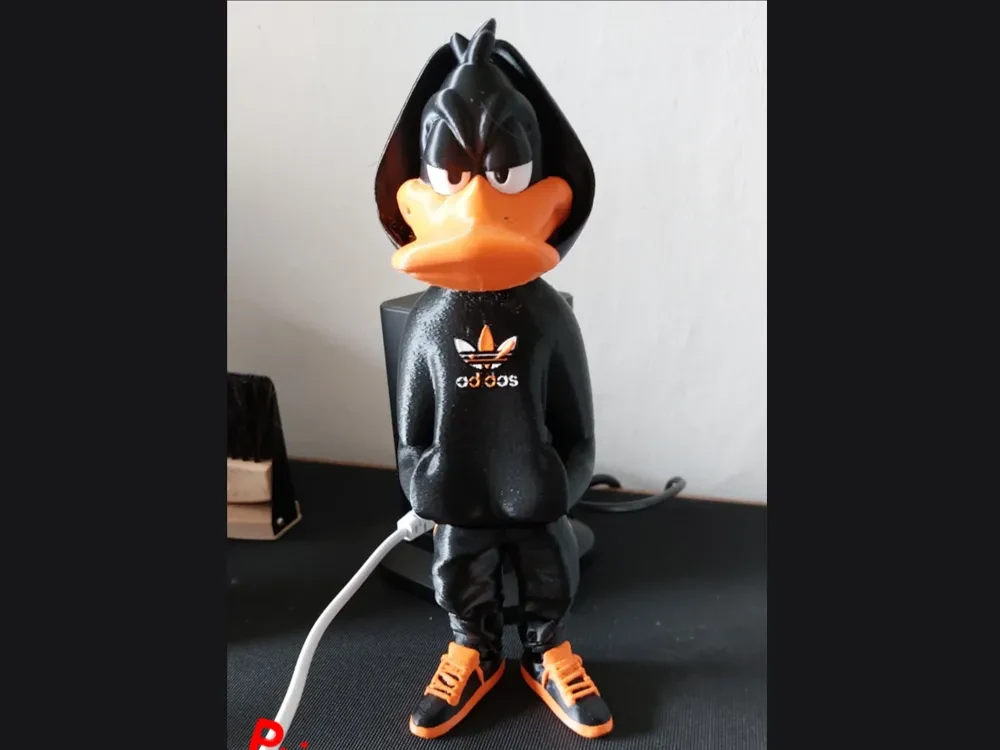 Kit Urban Daffy Duck Oscuro