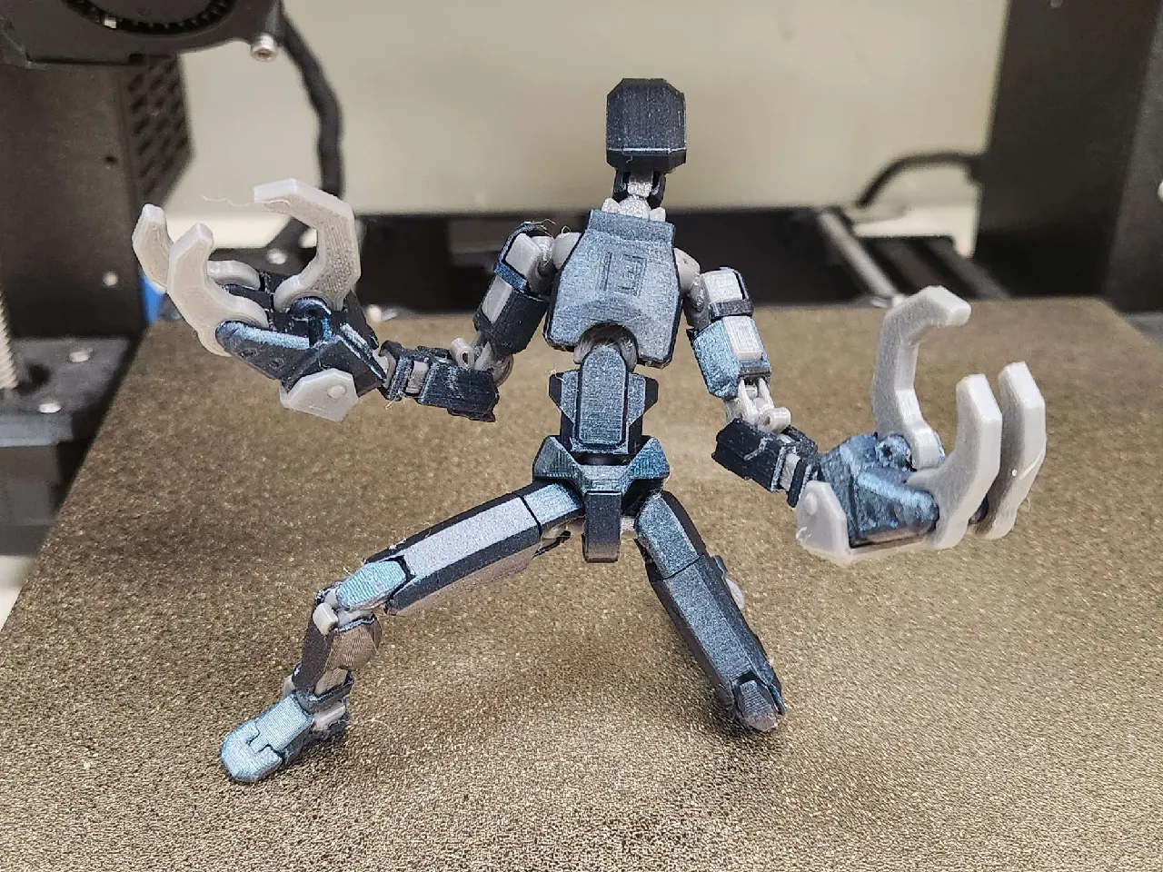 Dummy 13 Power Claw
