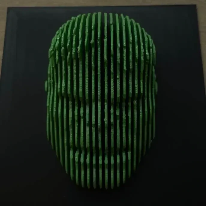 Escultura a capas hulk