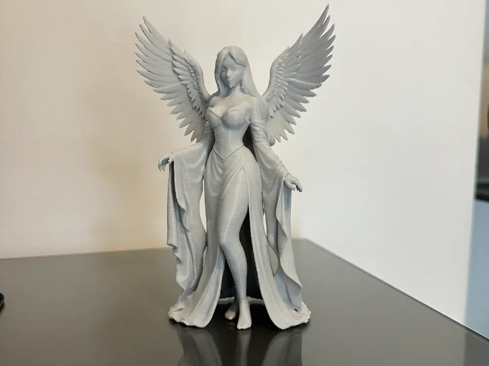 Ángel Elegante