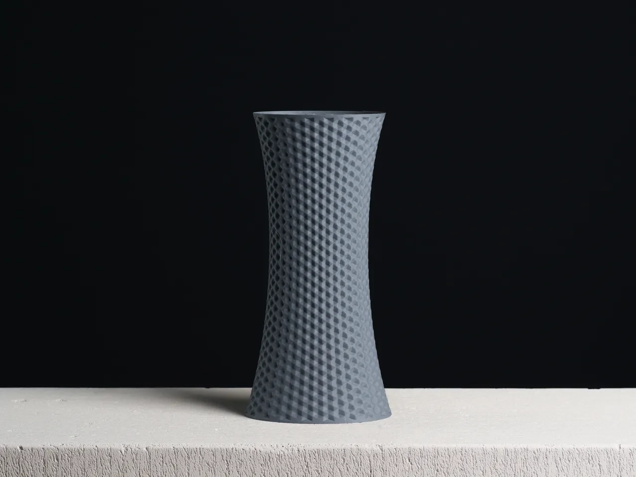 Trophy Vase_Hexagon Texture
