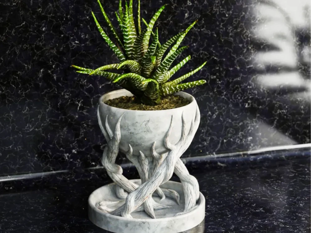 Maceta de árbol en espiral