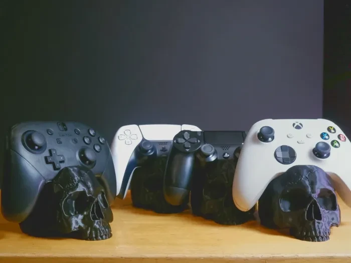 Skull Controller Stands