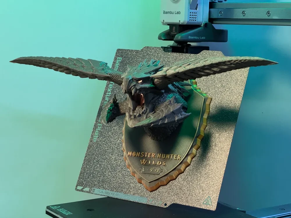 Soporte para mando Rey Dau Monster Hunter Wilds